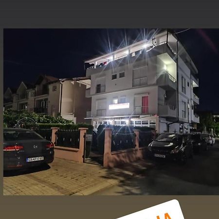 Vila Bolonja 斯特鲁加 外观 照片